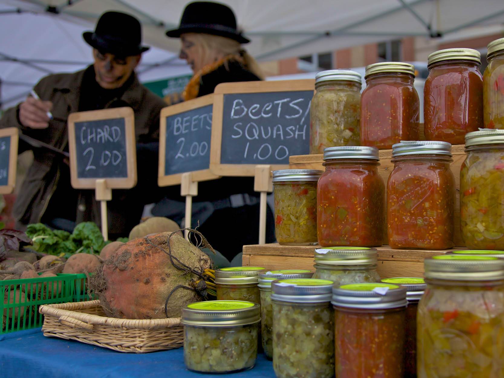 Preserves sold at a market